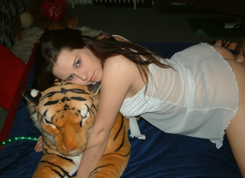 Виталина проститутка Москвы у метро Октябрьское Поле проститутки домой